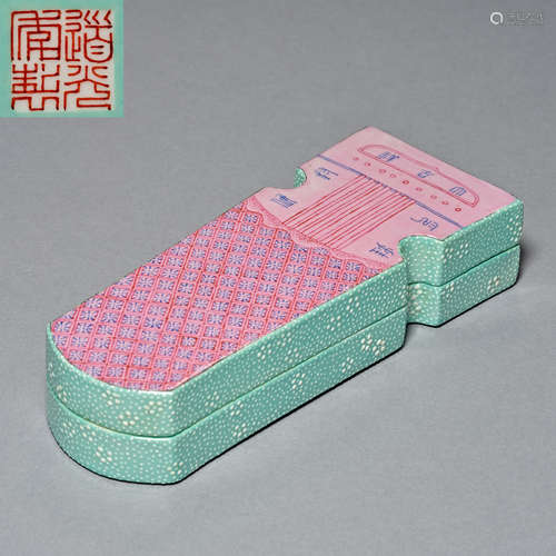 Qing Dynasty Daoguang, Famille Rose, Guqin modeling, Box