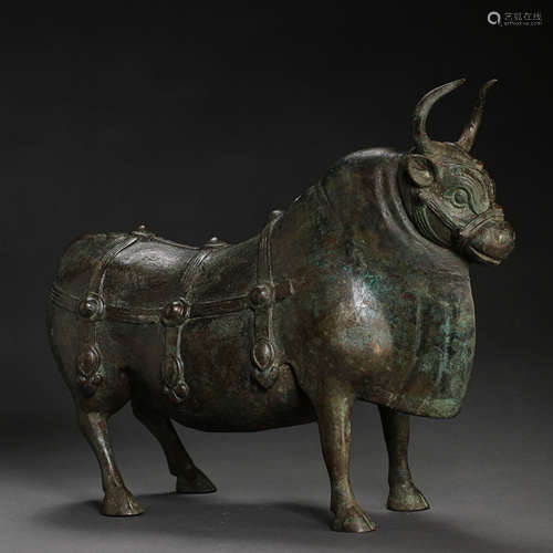 CHINESE BRONZE BULL FROM THE WARRING STATES PERIOD