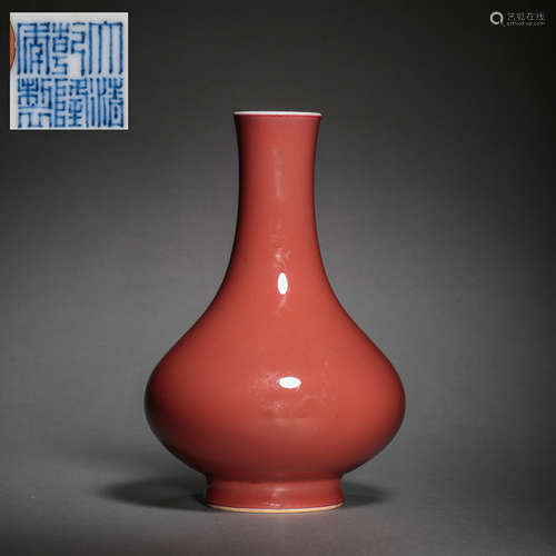 CHINESE RED GLAZED BILE VASE FROM QING DYNASTY