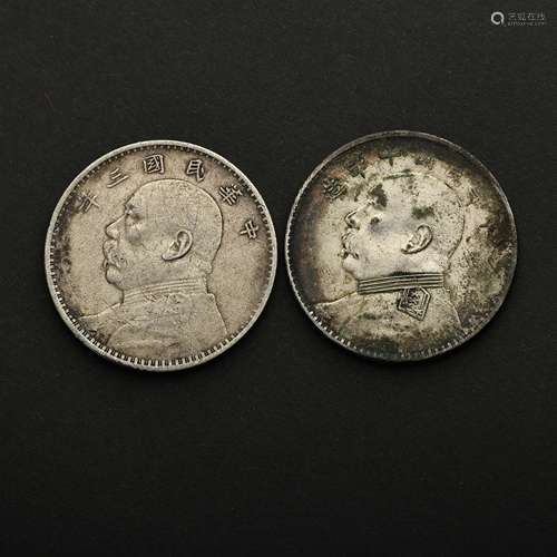 CHINESE 20TH CENTURY STERLING SILVER COIN  