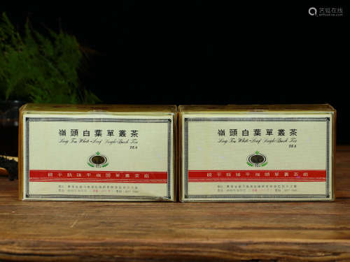 九十年代初岭头单丛茶厂出品 岭头崠顶白叶单枞茶两盒
