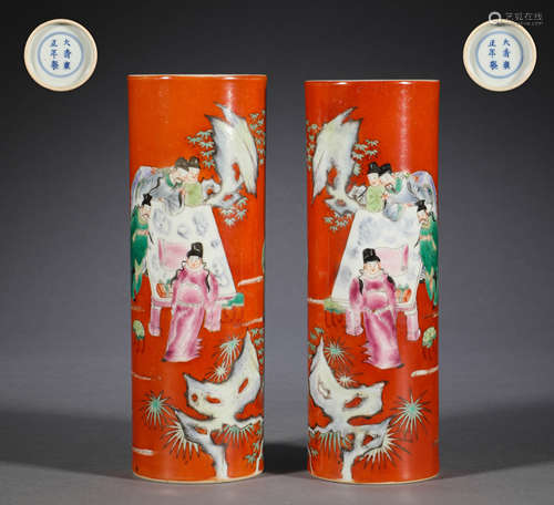 A pair of pastel character story pens in the Qing Dynasty