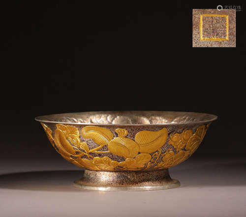 Large silver gilded flower bowl in Qing Dynasty