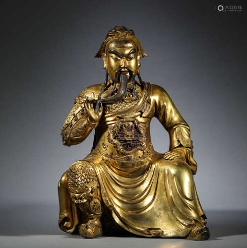 Bronze gilded statue of Guan Gong in the Ming Dynasty