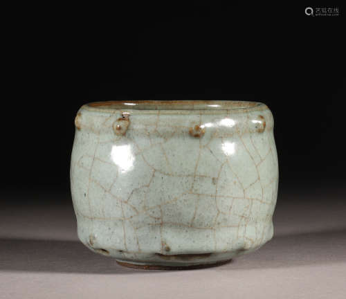 Ancient China, celadon Valley nail pattern incense burner