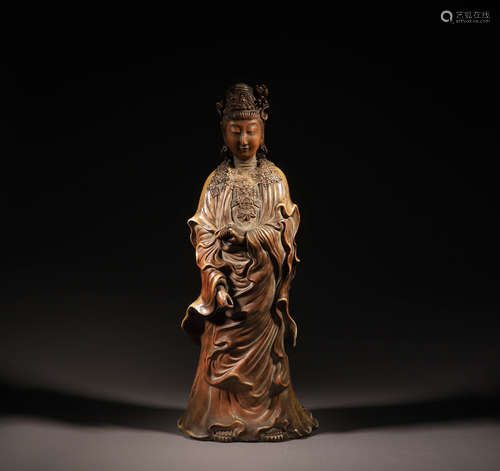 Standing statue of Guanyin porcelain in Qing Dynasty