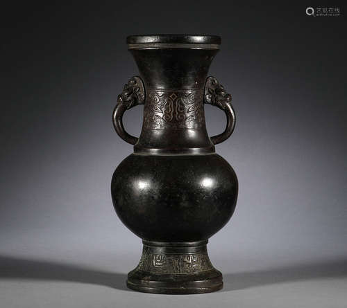 In the Ming Dynasty, the bronze jar with two ears