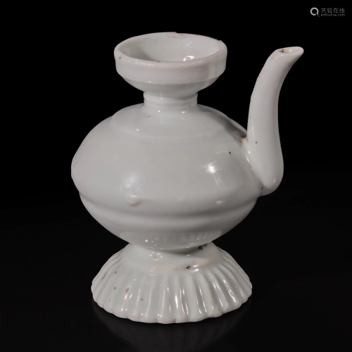 A small Chinese white glazed porcelain ewer Ming dynasty or ...