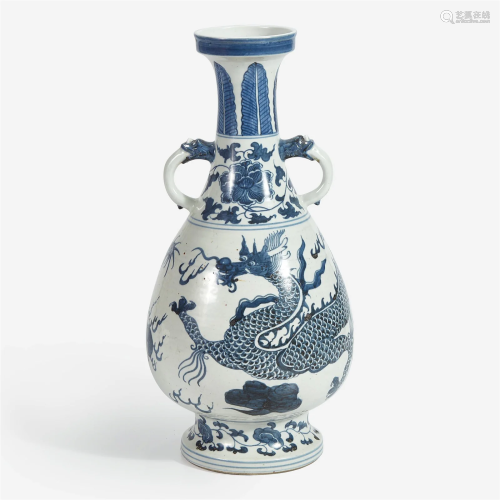 A Chinese blue and white porcelain "Dragon" balust...