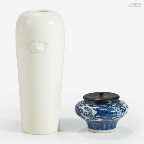 A Chinese Dehua porcelain ovoid vase and a small blue and wh...