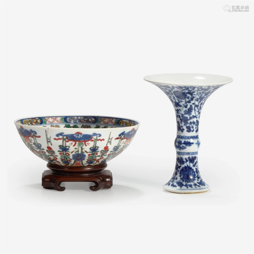 A Chinese wucai-decorated bowl, "mantou xin", and ...