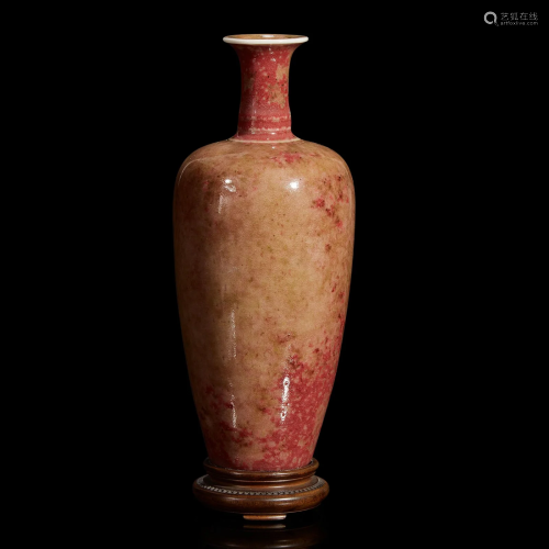 A Chinese "peach bloom"-glazed porcelain vase, Lai...