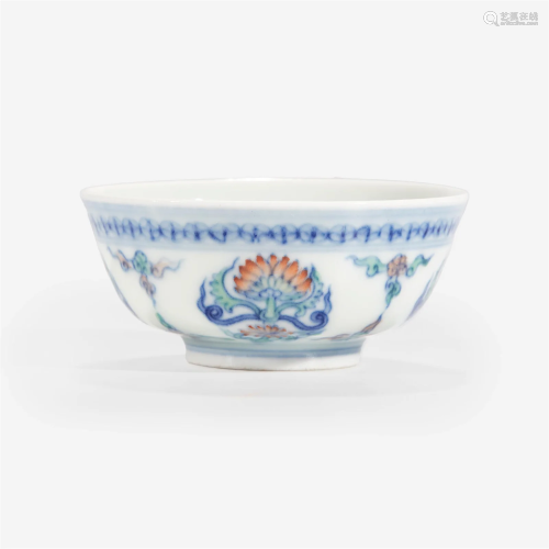 A Chinese doucai-enameled small cup Yongzheng six-character ...