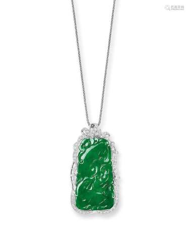 A JADEITE AND DIAMOND PENDANT NECKLACE