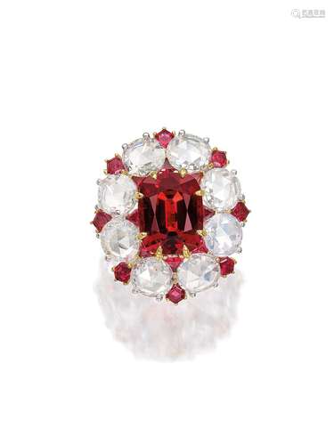 A SPINEL AND DIAMOND RING