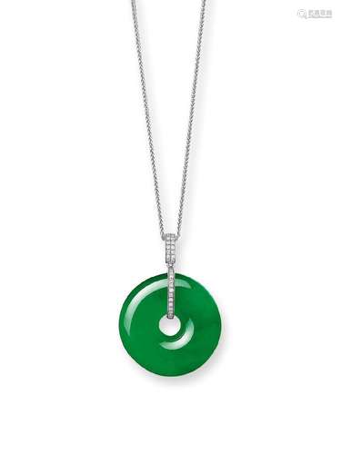 A JADEITE HOOP AND DIAMOND PENDANT NECKLACE