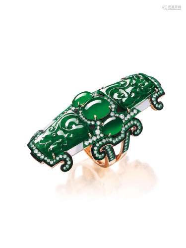 【Y】AUSTY LEE A JADEITE, MOTHER-OF-PEARL AND DIAMOND RING