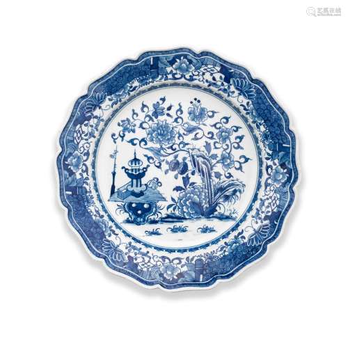 【*】A fine Worcester plate, circa 1772-75