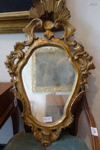 Specchiera Luigi XIV in legno intagliato e