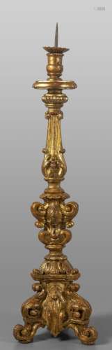 Candeliere Luigi XIV in legno intagliato e