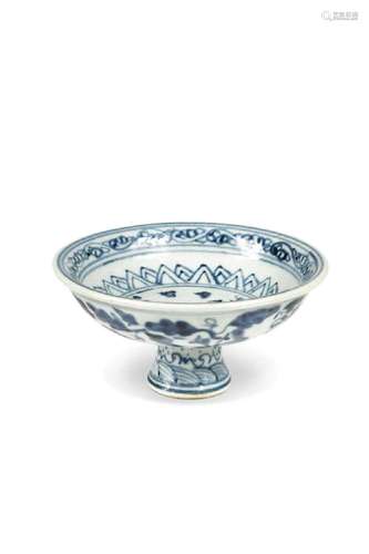 A Chinese blue and white Ming style dragon stem cup, probabl...