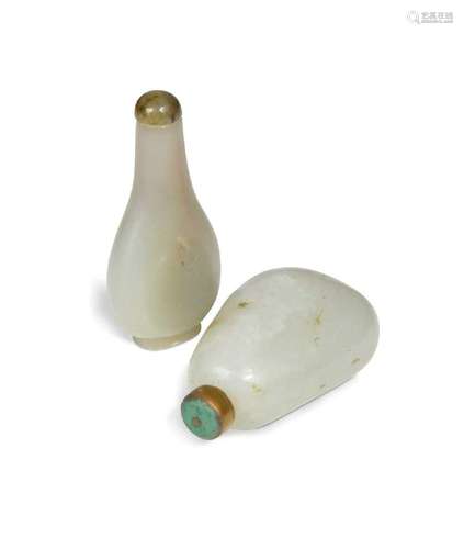 A Chinese celadon jade snuff bottle, Qing Dynasty,