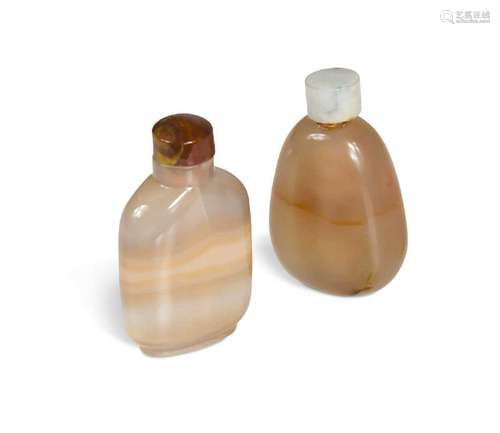 A Chinese banded agate snuff bottle, late Qing Dynasty/early...