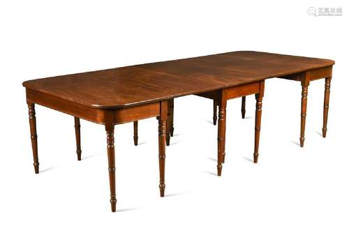 A mahogany extending dining table, early 19th century,