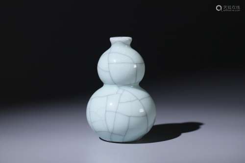 清代 哥釉葫蘆瓶