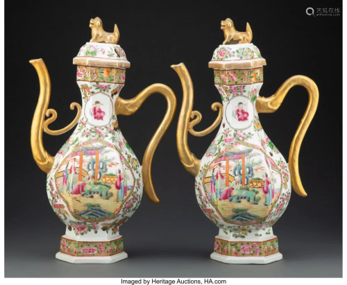 A Pair of Chinese Export Porcelain Ewers 16 x 9-