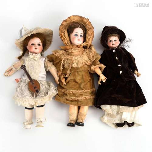 3 PETITE DOLL LADIES. FOR THE DOLL DOCTOR.