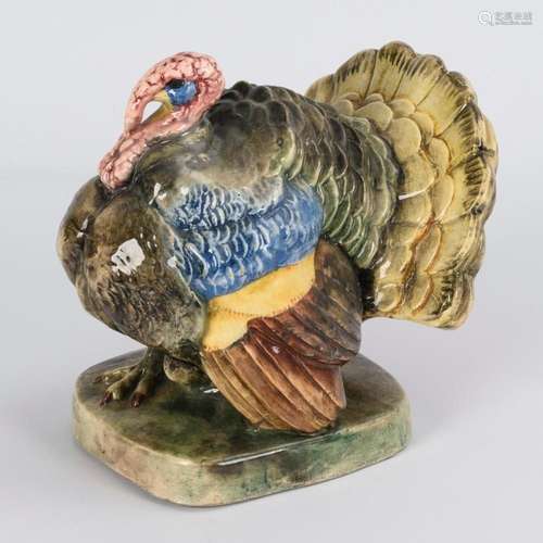 PLASTIC TURKEY ON SQUARE BASE.