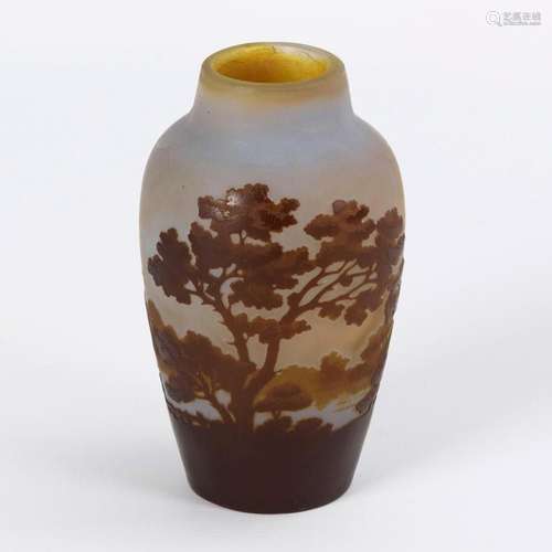 VASE WITH LANDSCAPE DECORATION. GALLÉ.