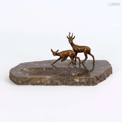 DESK BOWL WITH 2 DEER.