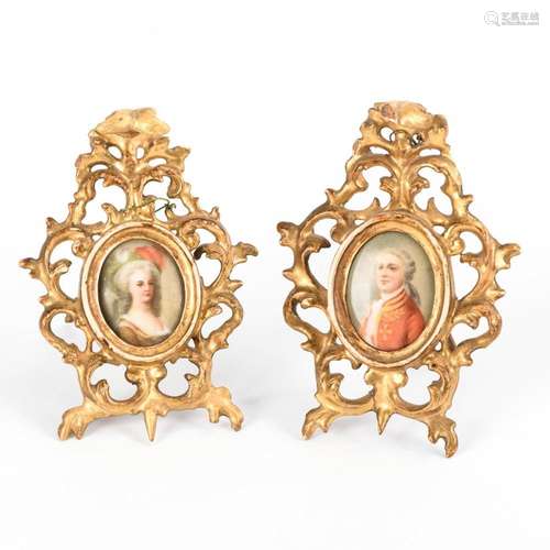 PAIR OF PORCELAIN PORTRAIT MINIATURES WITH CARVED FRAMES IN ...