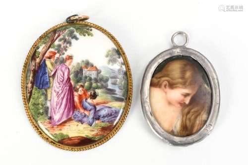 2 PORCELAIN MINIATURES: PEOPLE IN LANDSCAPE + GIRL S HEAD.