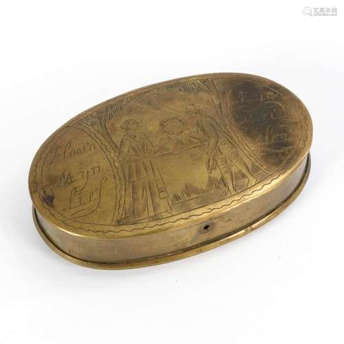 OVAL TOBACCO BOX WITH LOVERS.