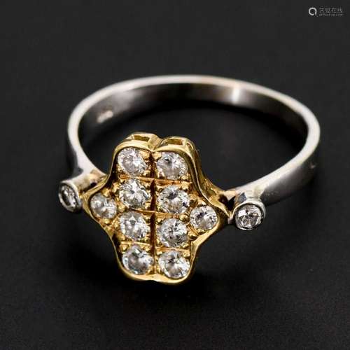 RING WITH DIAMONDS.