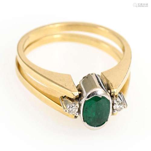 CONVERTIBLE RING WITH EMERALD AND DIAMONDS.