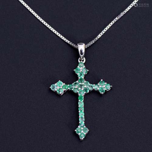 CROSS PENDANT WITH EMERALDS, ON CHAIN.