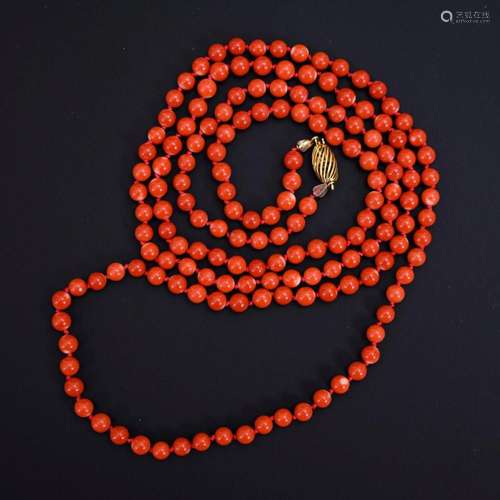 LONG CORAL NECKLACE.