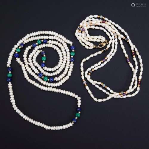 2 FRESHWATER CULTURED PEARL NECKLACES WITH COLORED STONES.