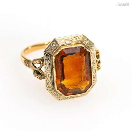 RING WITH CITRINE?.