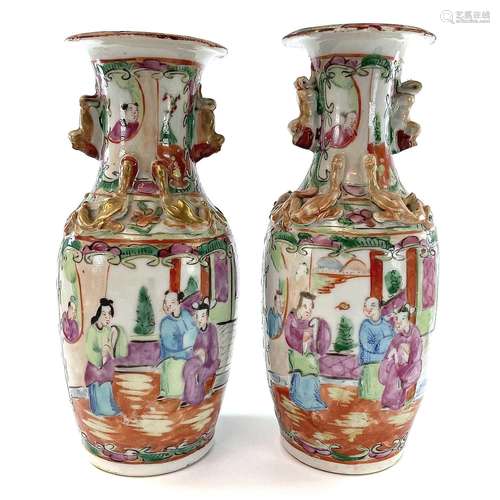 A pair of Chinese Canton porcelain vases, 19th century, each...