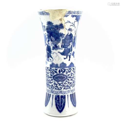 A Chinese blue and white beaker vase, Gu, Transitional, 17th...