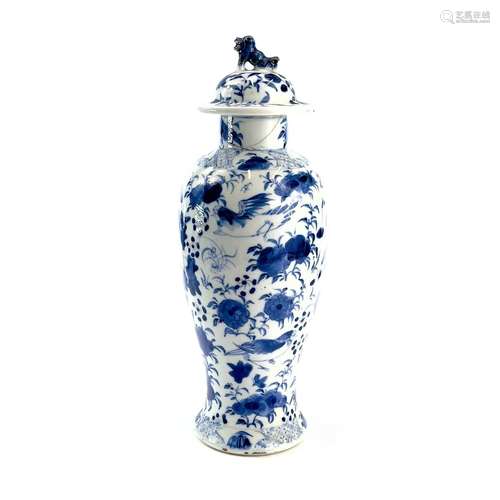 A Chinese blue and white porcelain vase and cover, late 19th...