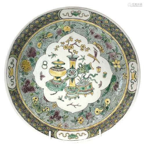 A Chinese famille verte porcelain dish, decorated with preci...