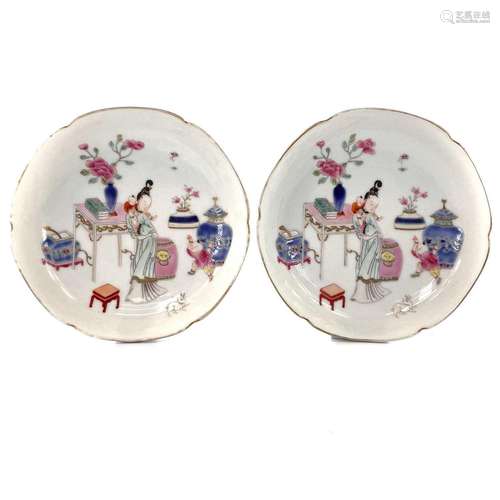 A pair of Chinese famille rose porcelain dishes, 18th/19th c...