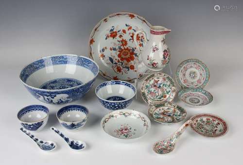 A group of Chinese porcelain