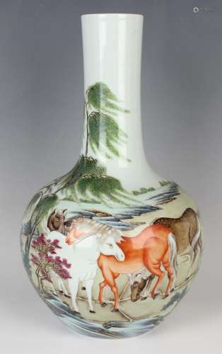 A Chinese porcelain bottle vase